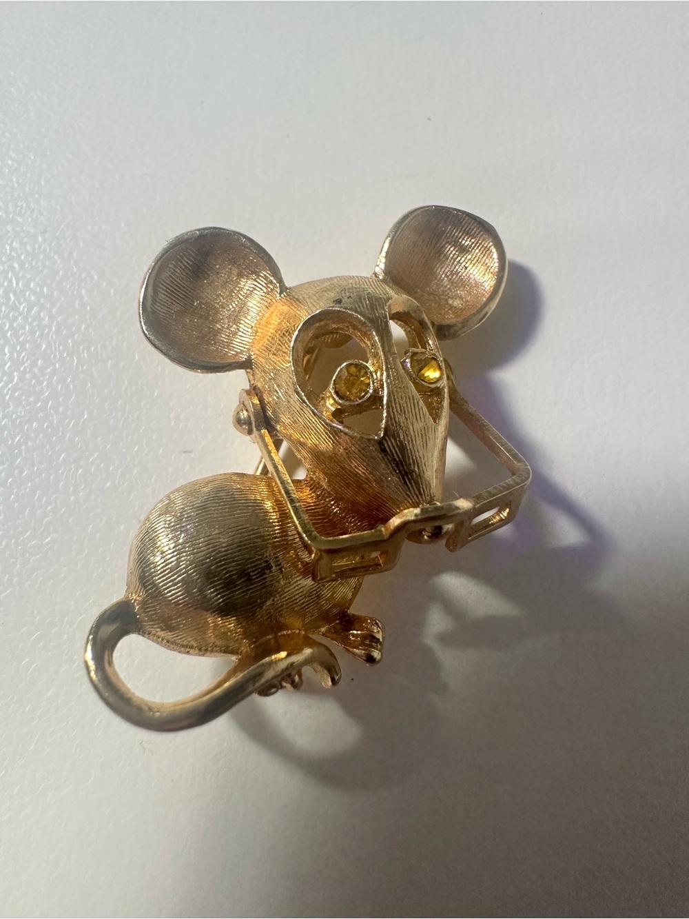 Gold tone Mouse Brooch Pin Avon with eye glasses that move up and down